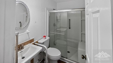 Located in Sedgewood Subdivision and just a short golf cart ride - photo 23