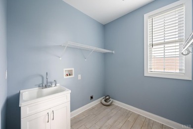 Sophisticated brick home, like new (built in 2020), sure to - photo 29