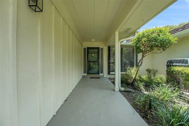 An exceptionally remodeled 2 bedroom 2 bathroom villa in the - photo 35