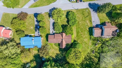Located in Sedgewood Subdivision and just a short golf cart ride - photo 37