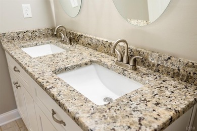 Sophisticated brick home, like new (built in 2020), sure to - photo 43