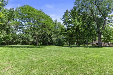 4 Bed 2 Bath Ranch Home on Over 1/2 Acre in Desirable Fox Point - photo 3
