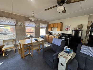 Corner lot in popular Trails End. Includes camper and addition - photo 4