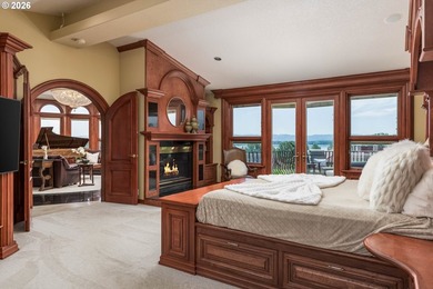 Experience the pinnacle of luxury in this custom-built estate - photo 17