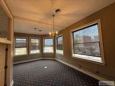 ntroducing a prime retail investment opportunity in Idaho Falls - photo 18