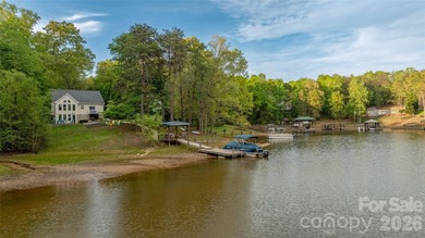 3 bedroom, 3 full bath home is a great investment opportunity - photo 1