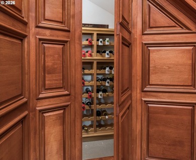 Experience the pinnacle of luxury in this custom-built estate - photo 28