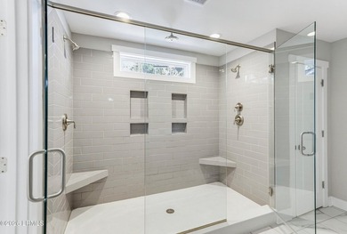 Beautifully set on a private, wooded lot in the sought-after - photo 29