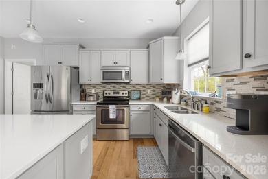 3 bedroom, 3 full bath home is a great investment opportunity - photo 9