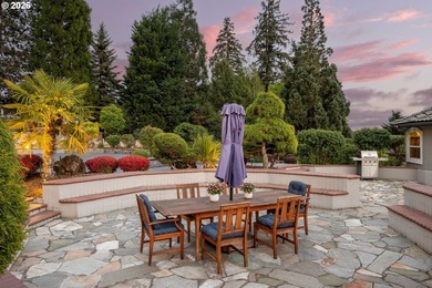 Experience the pinnacle of luxury in this custom-built estate - photo 41