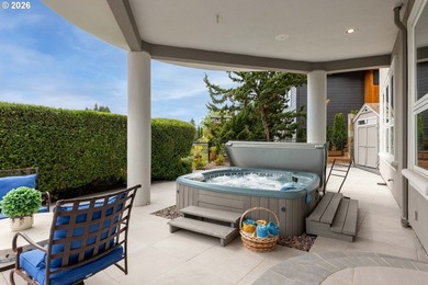 Experience the pinnacle of luxury in this custom-built estate - photo 42