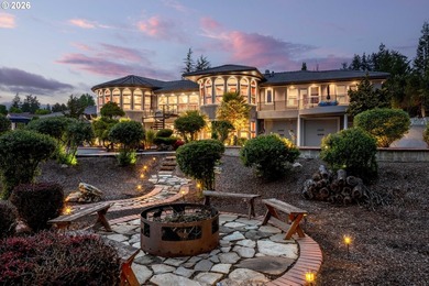 Experience the pinnacle of luxury in this custom-built estate - photo 43