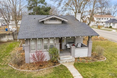 Lake Lowell Home Sale Pending in Nampa Idaho