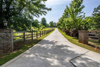 Situated on 10 breathtaking acres just minutes from Lake Oconee - photo 4