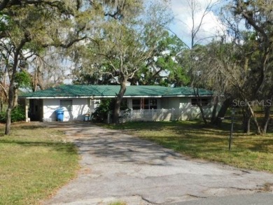 Lake Home Sale Pending in Dade City, Florida