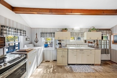 Calling all Waterfront Visionaries! The Best Spot on the Lake! - photo 15