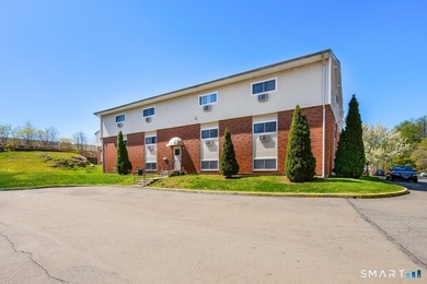 Welcome to 49 Glade St and Unit B4! This lovely, 2nd floor ranch - photo 1