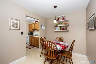 Welcome to 49 Glade St and Unit B4! This lovely, 2nd floor ranch - photo 8