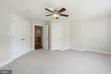 Nestled within the peaceful Ridgefield Estates, this exquisite - photo 46