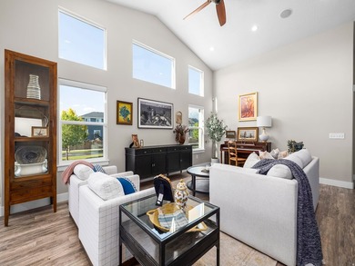 7 E STERLING Loop - photo 9