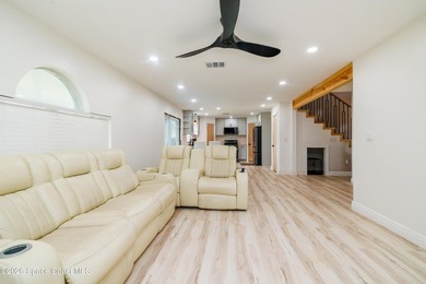 The deal you kept waiting for? You just found it! This spacious - photo 11