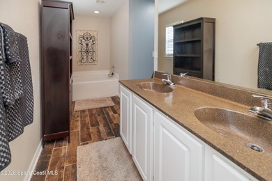 The deal you kept waiting for? You just found it! This spacious - photo 19