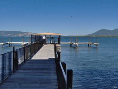 Clear Lake Condo For Sale in Lakeport California