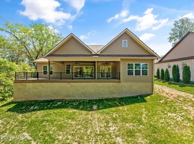 Like-New Custom Home with One-Level Living + Premium Outdoor - photo 35