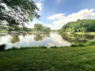 Discover the ultimate waterfront retreat you've been dreaming - photo 11