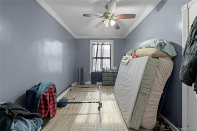 Affordable HDFC Junior 4, 1-bedroom co-op in Highbridge, priced - photo 7