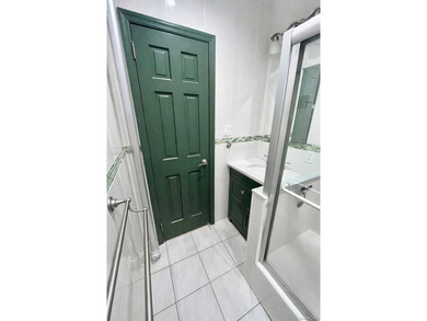 Welcome to this renovated, pre-war impeccably maintained - photo 10