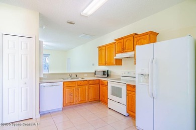 Great Opportunity - New Roof & Solar Welcome to 3547 Mount - photo 5