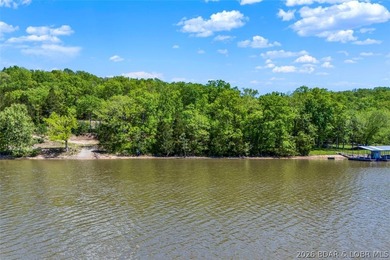 This beautiful parcel of land in Stover, Missouri offers a rare - photo 11