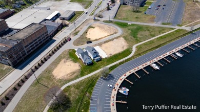 Discover the perfect canvas for your vision with 10 waterfront - photo 11