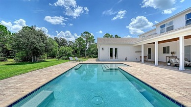 This is over FIVE ACRES in one of Sarasota's most PRIVATE - photo 32