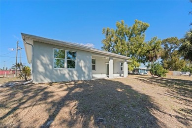 Built in 2023, this 3-bedroom residence with a den and 2 baths - photo 35