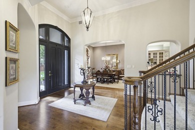 Located in the highly sought-after guarded and gated golf course - photo 7