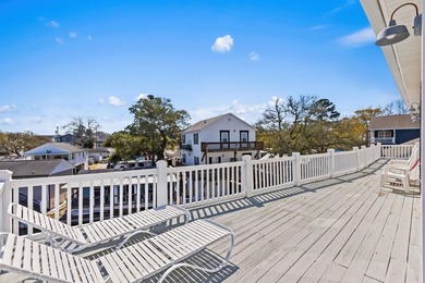 STUNNING 4 BED/4 BATH LAKEFRONT RAISED BEACH HOUSE WITH TONS OF - photo 38