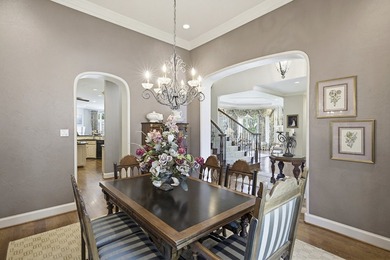 Located in the highly sought-after guarded and gated golf course - photo 9