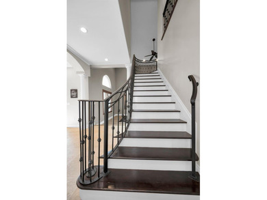 An absolute dream in Oak Hill Acres! Sprawling across 4.4 acres - photo 42