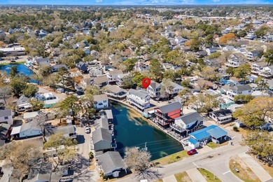 STUNNING 4 BED/4 BATH LAKEFRONT RAISED BEACH HOUSE WITH TONS OF - photo 51