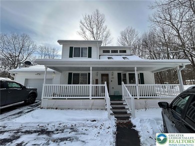 Towamensing Trails Lake Home For Sale in Penn Forest Twp Pennsylvania