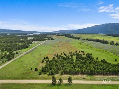 Ready to start moving dirt. This 37 lot, gated community is - photo 5
