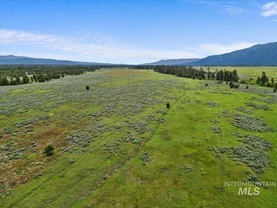 Ready to start moving dirt. This 37 lot, gated community is - photo 7