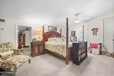 Motivated seller--bring your offer! This one-of-a-kind home - photo 15