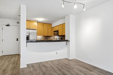Stylish 1 bedroom, 1 bath condo in the heart of the Mill - photo 16