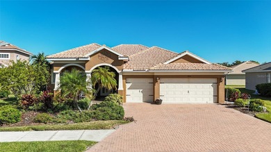 Manatee River Home Sale Pending in Bradenton Florida