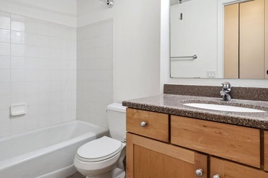 Stylish 1 bedroom, 1 bath condo in the heart of the Mill - photo 21