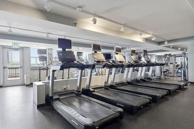 Stylish 1 bedroom, 1 bath condo in the heart of the Mill - photo 28