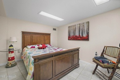 Motivated seller--bring your offer! This one-of-a-kind home - photo 31